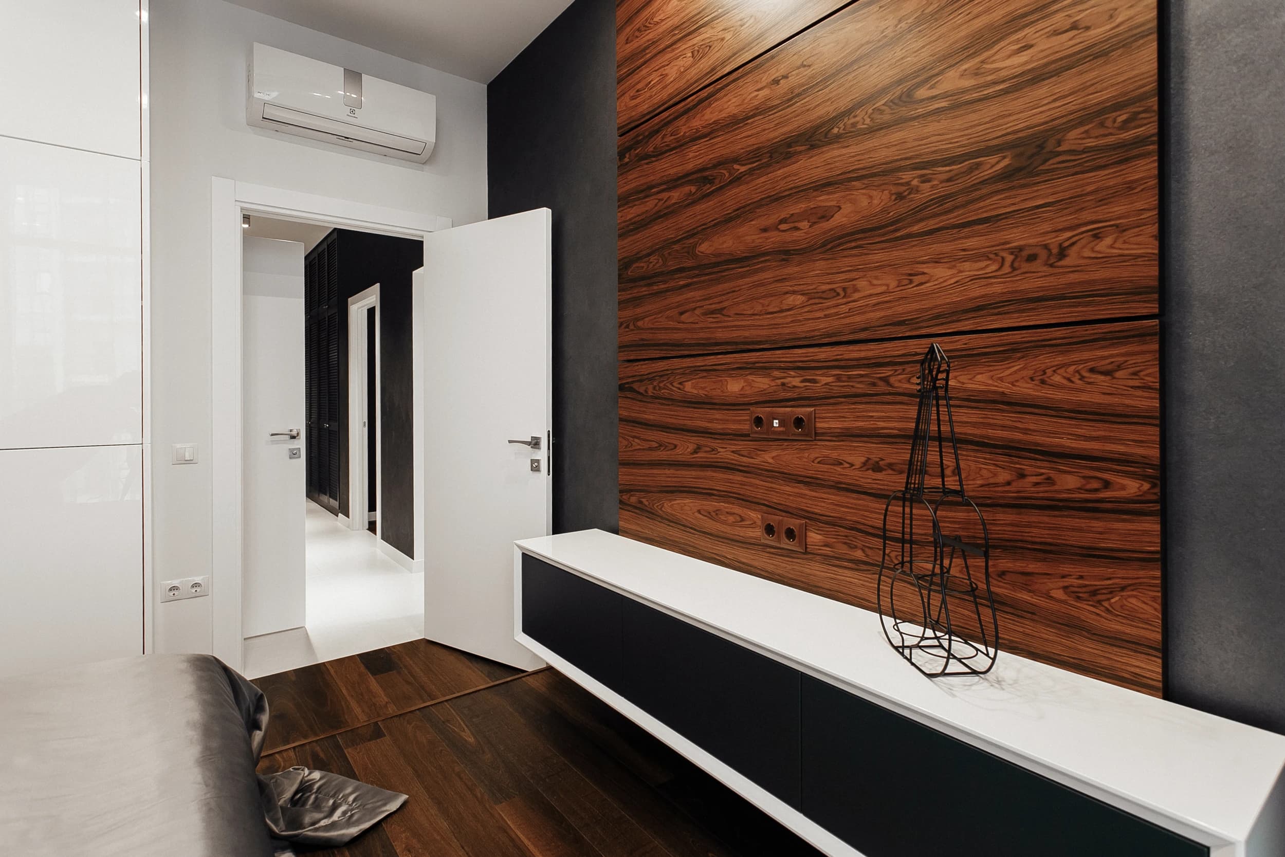 The apartment is located in Odessa, Arcadia district gallery image 28